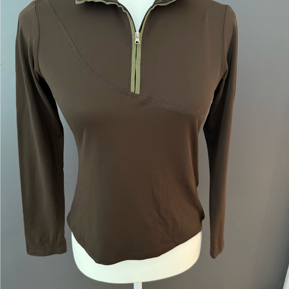 Women’s Lija Golf Pullover NWT